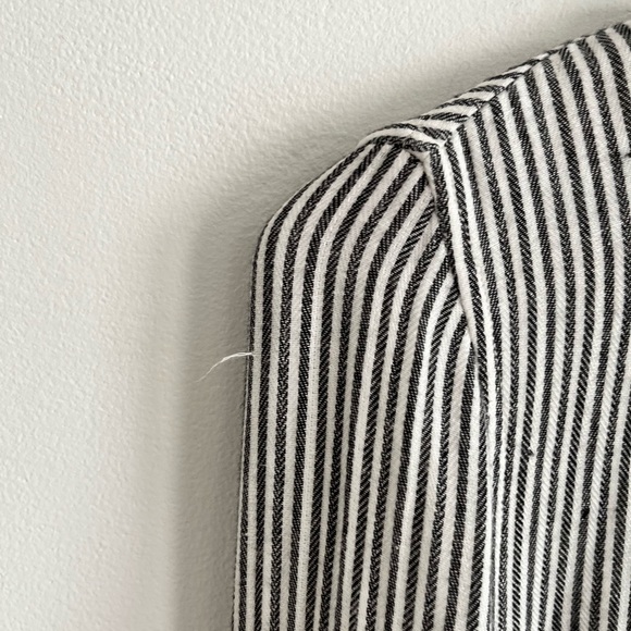 Cloth & Stone Women's Striped Lace Up Back Long Sleeve Blouse - Picture 2 of 8